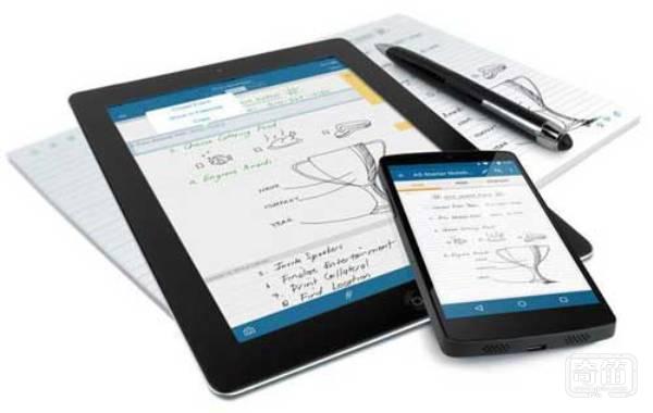 Livescribe 3智能笔可以让你同步书写笔记