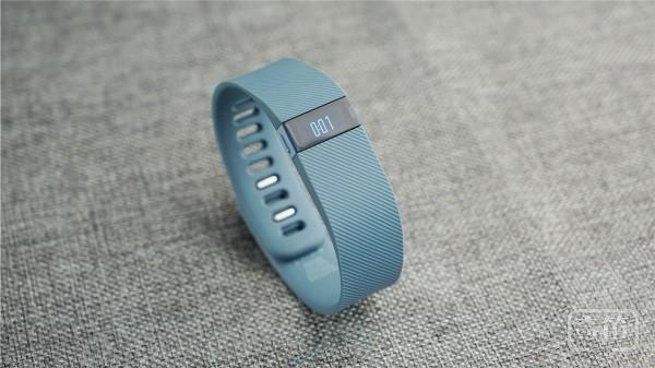 高大上Fitbit Charge智能运动手环-深入评测