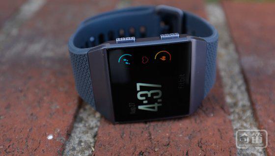 Fitbit 的首款智能手表 Ionic 将于 10 月 1 日发售